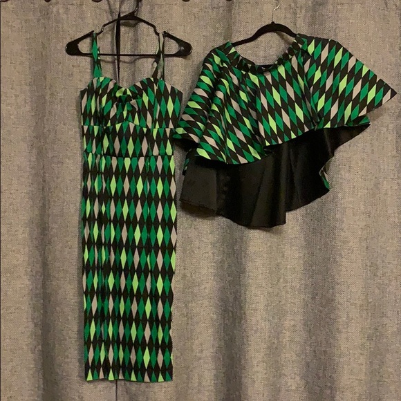 Gloria Green House Harlequin with Removable Peplum - Picture 3 of 10